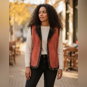 Vintage Robert Kitchen‎ Rust Faux Suede Vest Faux Fur Lining Made in Canada Sz L